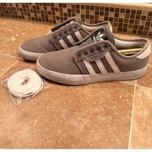 Adidas Seeley Skate Shoes Sneakers Gray Men's Size 5.5